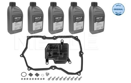 Article set, automatic oil change