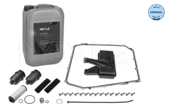 Article set, automatic oil change