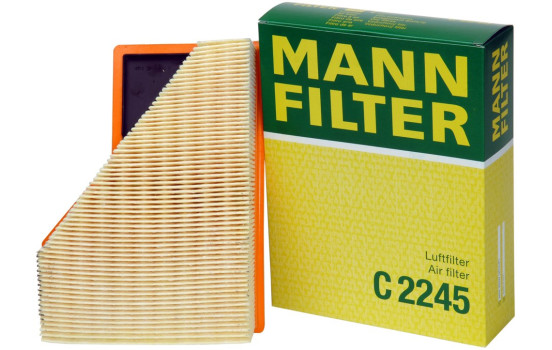 Filtre à air C 2245 MANN-FILTER