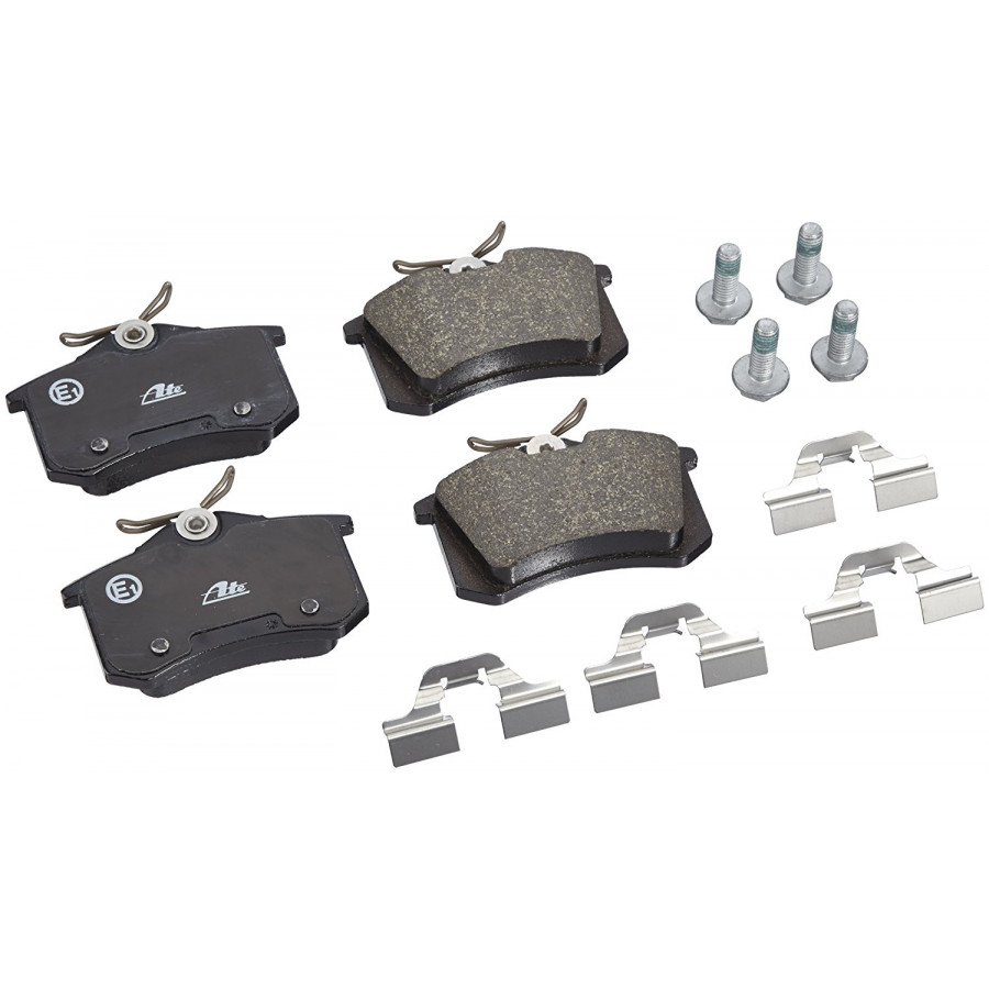 https://static.winparts.net/freinage/plaquettes-de-frein/c633/kit-de-plaquettes-de-frein-frein-a-disque-13-0460-2740-2-ate/p2696929_900_900.jpg