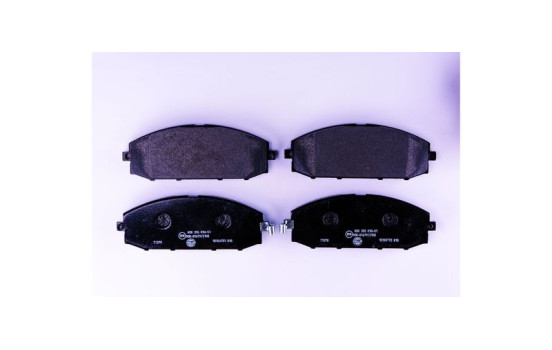 Kit de plaquettes de frein, frein à disque 8DB 355 010-511 Hella