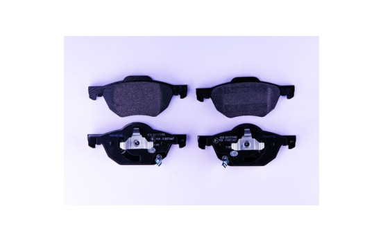 Kit de plaquettes de frein, frein à disque 8DB 355 010-831 Hella