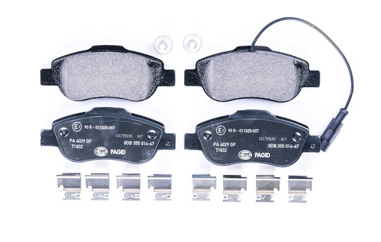 Kit de plaquettes de frein, frein à disque 8DB 355 014-471 Hella