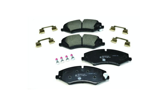Kit de plaquettes de frein, frein à disque 8DB 355 015-551 Hella