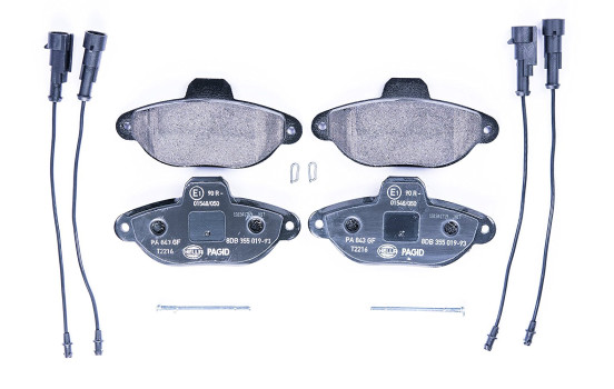 Kit de plaquettes de frein, frein à disque 8DB 355 019-931 Hella