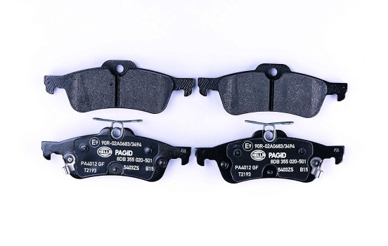 Kit de plaquettes de frein, frein à disque 8DB 355 020-501 Hella