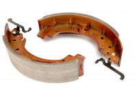 Jeu de mâchoires de frein GS8151 TRW