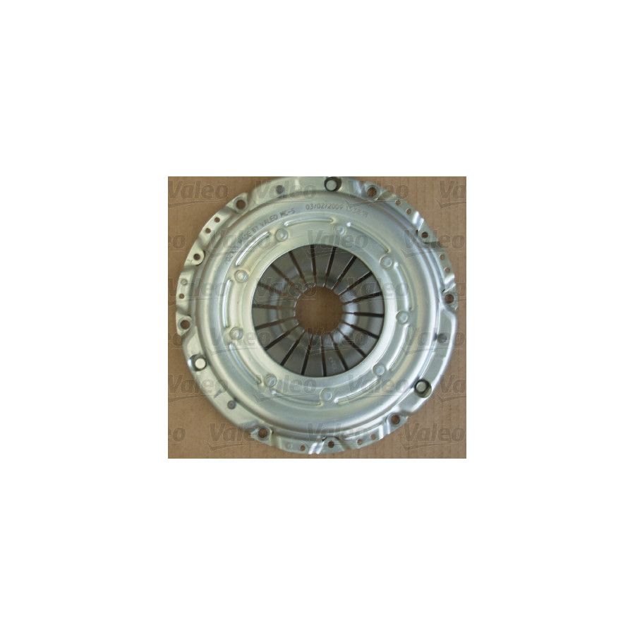 VALEO Kit dembrayage KIT2P 826665 