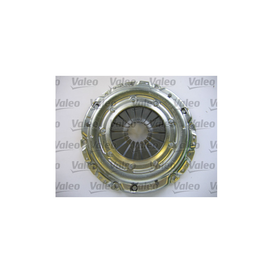VALEO Kit D'embrayage 2 Pi&egrave;ces  826489
