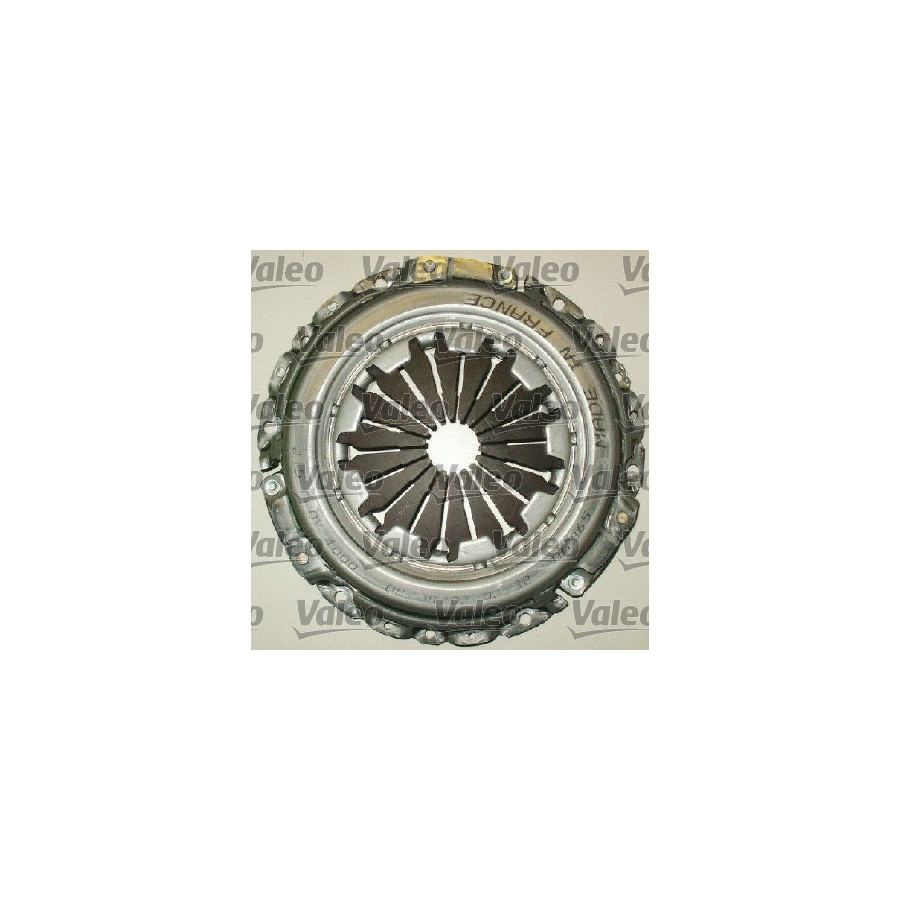 VALEO Kit D'embrayage 3 Pi&egrave;ces  821422