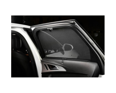 Jeu de Car Shades (portes arrière) sur mesure pour MG 4 (EV) 2022- (2 pièces) PV MG45A18 Privacy shades, Image 2