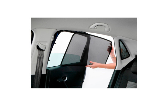 Pare-soleil Sonniboy adaptés à Opel Crossland X 2017-, Image 2