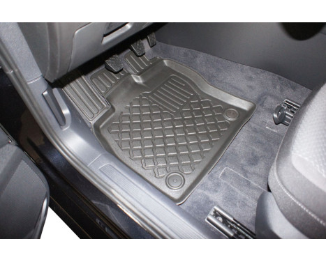 Tapis en caoutchouc pour Volkswagen Passat B8 Sedan / Variant 2014 + (incl. Facelift), Image 3