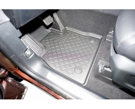 Tapis en caoutchouc adaptés pour Ford Explorer VI Plug-in-Hybrid 2020+, Image 3