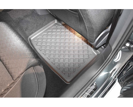 Tapis en caoutchouc adaptés pour Skoda Superb / Superb Combi 2015+ (incl. Facelift / Plug-In Hybrid), Image 8