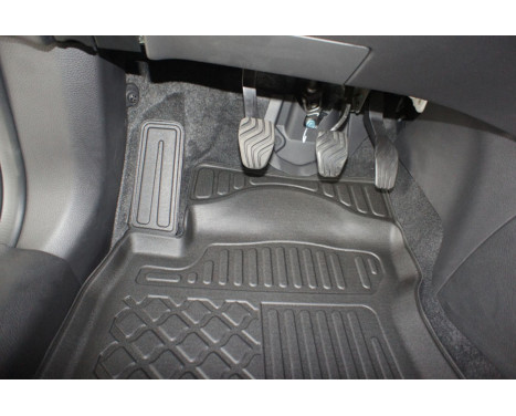 Tapis en caoutchouc pour Nissan X-Trail (T32) III 2014-2021, Image 4