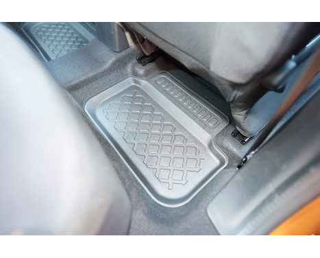 Tapis en caoutchouc adaptés pour Dacia Sandero III (Stepway) 2021+, Image 8