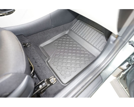 Tapis en caoutchouc adaptés pour Hyundai Tucson III (48V-Hybrid) / Kia Sportage 2020+, Image 4