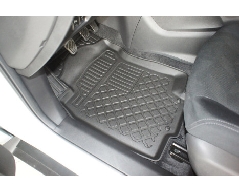 Tapis en caoutchouc pour Nissan X-Trail (T32) III 2014-2021, Image 3