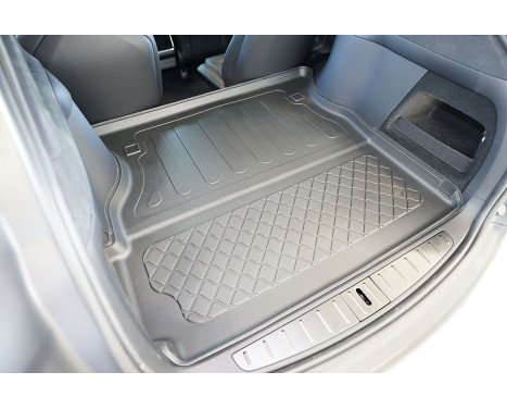 Trunkmatta Tesla modell 6/7 platser; bakom den andra sätesraden (3:e r, bild 6
