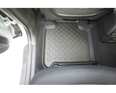 Gummimattor lämpliga för BMW 2 (F46) Gran Tourer 2015+, bild 5