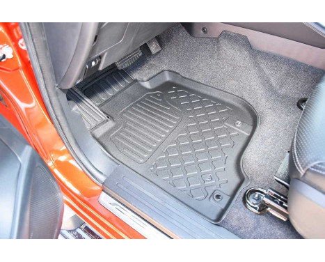 Gummimattor lämpliga för Mitsubishi L200 IV Double Cab 2015-2022 (inkl. Facelift), bild 3