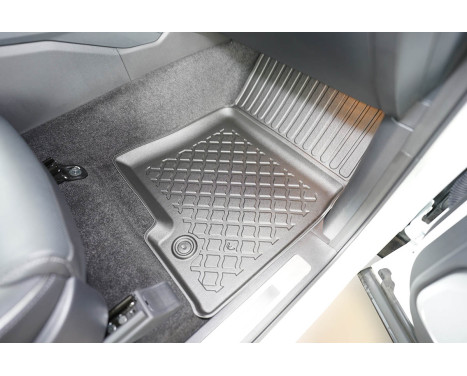 Gummimattor lämpliga för Ssangyong Rexton II (Y400) 11.2017- / Ssangyong Musso pick-up 07.20, bild 6