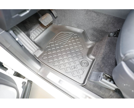 Gummimattor lämpliga för Ssangyong Rexton II (Y400) 11.2017- / Ssangyong Musso pick-up 07.20, bild 8