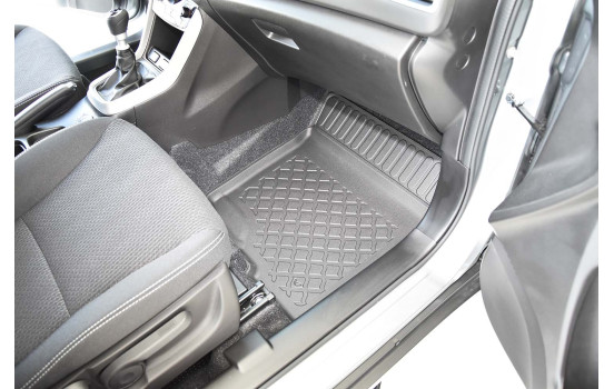 Gummimattor lämpliga för Suzuki Vitara Full Hybrid SUV 2022+, bild 4