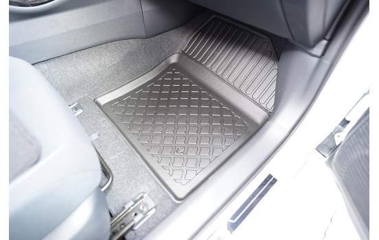 Gummimattor lämpliga för Toyota Prius V Plug-in Hybrid 2023-, bild 4