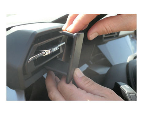 ProClip -Audi A3 2021- Vänster fäste, bild 5