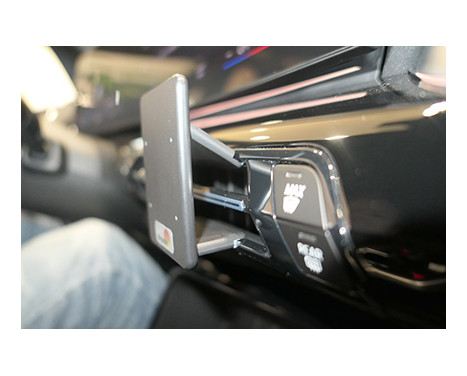 ProClip - BMW iX2/X1 2023- Konsolfäste, bild 3