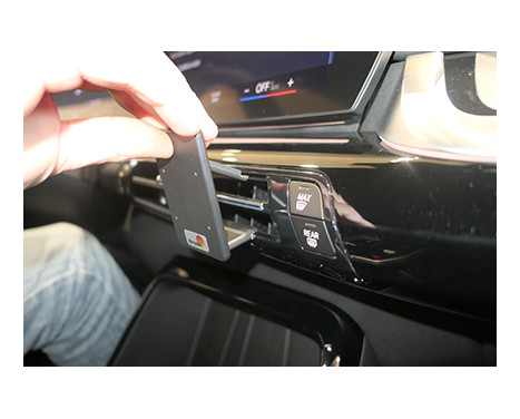 ProClip - BMW iX2/X1 2023- Konsolfäste, bild 4