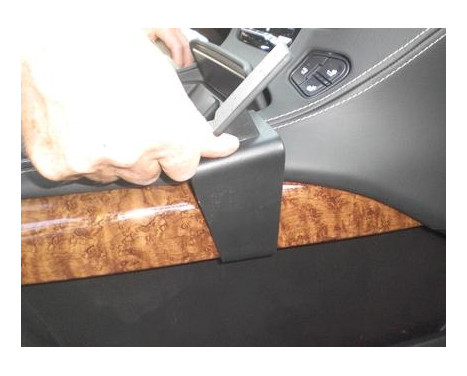 ProClip - Chevrolet Tahoe/ Suburban 2015-2020 Konsolfäste, höger, bild 3