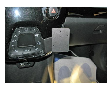 ProClip - Citroën C1- Toyota Aygo- Peugeot 108, 2014-> Vinklat fäste, bild 2