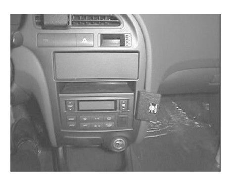 ProClip - Hyundai Elantra 2001-2003 Vinklat fäste