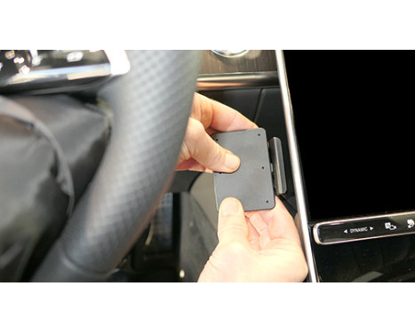 ProClip - Mercedes Benz S-Class 2021-2024 Mittfäste, bild 3