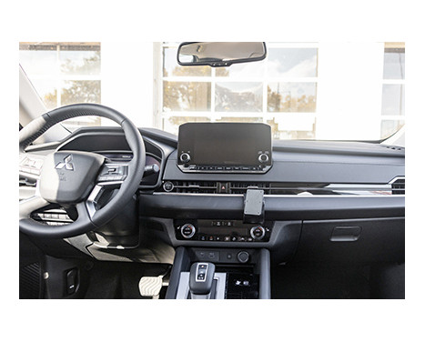 ProClip - Mitsubishi Outlander 2022-2024 Vinklat fäste, bild 5