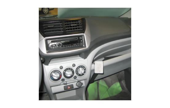 ProClip - Nissan Pixo 2009-2015- Suzuki Alto 2009-2016 Vinklat fäste