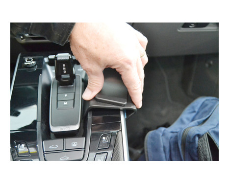 ProClip - Porsche 911 (992) 2020-2022 - Vinklat fäste, bild 5