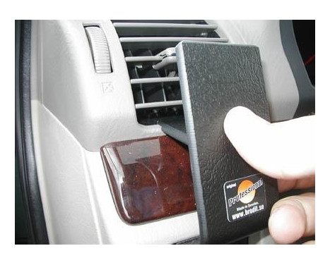 ProClip - Suzuki Grand Vitara/ XL-7 Vänsterfäste, bild 2