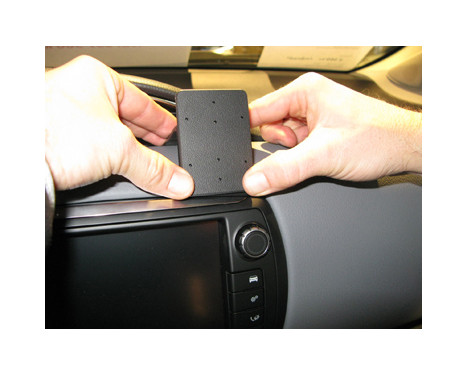 ProClip - Toyota Yaris 2015-2020 Mittfäste, Höger, bild 3