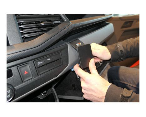 ProClip - Volkswagen T6.1 / Pickup 2020 - Vinklat fäste, bild 4
