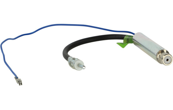 Antennadapter med fantommatning ISO (f) -> DIN (m)