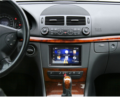 2-DIN Panel Mercedes Benz E-class / CLS - Färg: Svart, bild 2
