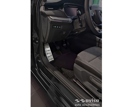 Avisa Fotstöd i stål lämplig för Skoda Octavia (NX_) (Liftback & Combi) 2020-