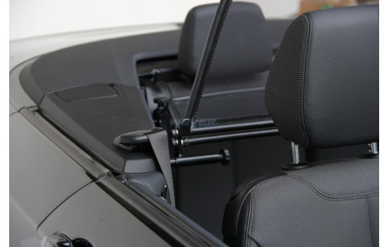 Färdigställd Weyer Basic Line Windbreak BMW 2-serie F23 Cabrio 2015-, bild 5