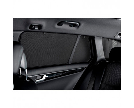 Set Car Shades (bakdörrar) lämplig för Toyota Sienna (XL30) 2011-2020 (2-delad)