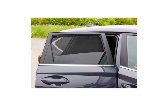 Set med bilskydd (bakdörrar) lämplig för Hyundai i20 5-dörrars 2020 - (2-delad), bild 5