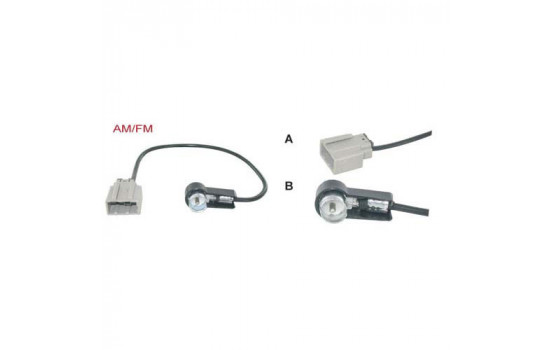 AM / FM antenna adapter